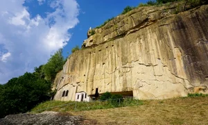 1 corbii de piatra jpg jpeg